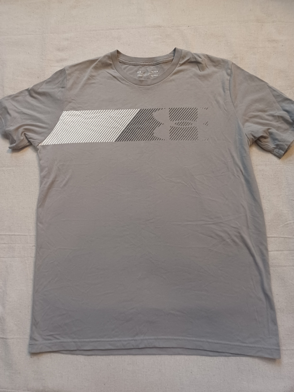 Under Armour Gray Short Sleeve Graphic Tee Men's Size Large
